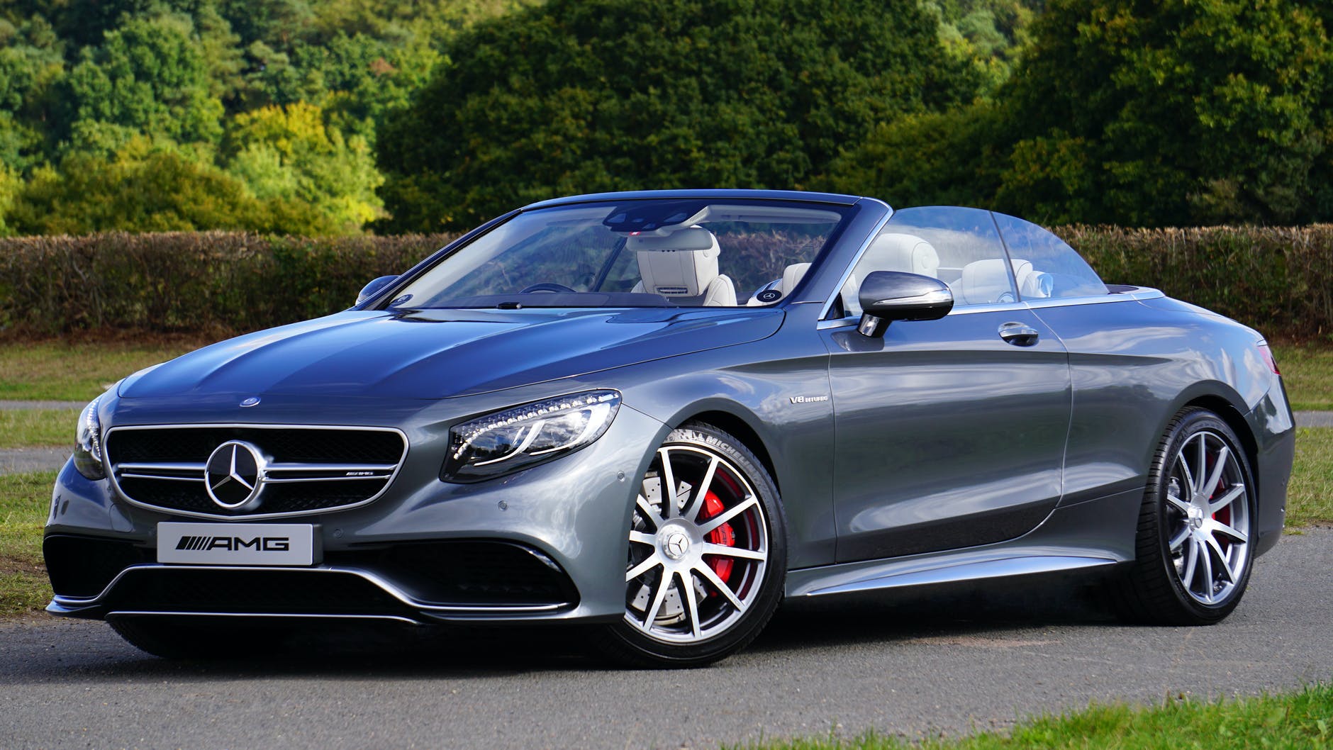 Picking Which MercedesBenz Convertible or Roadster Works Best For You