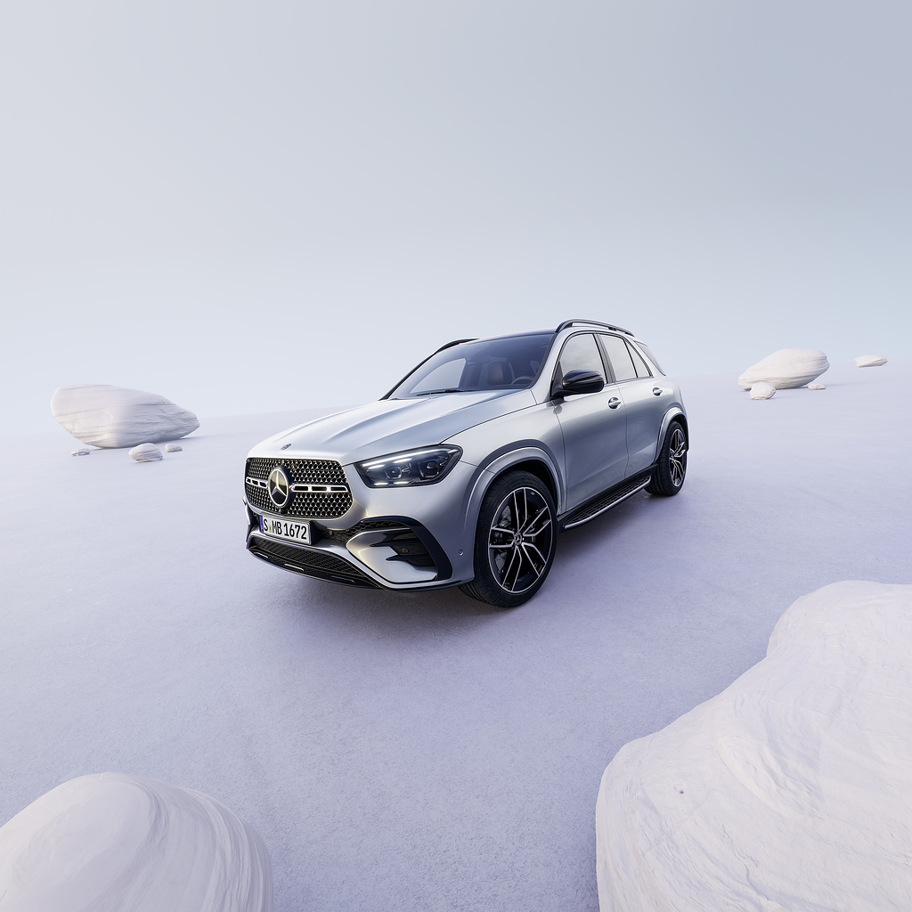 Mercedes-Benz GLE Introduces New Off-Road Driving And Towing Tech