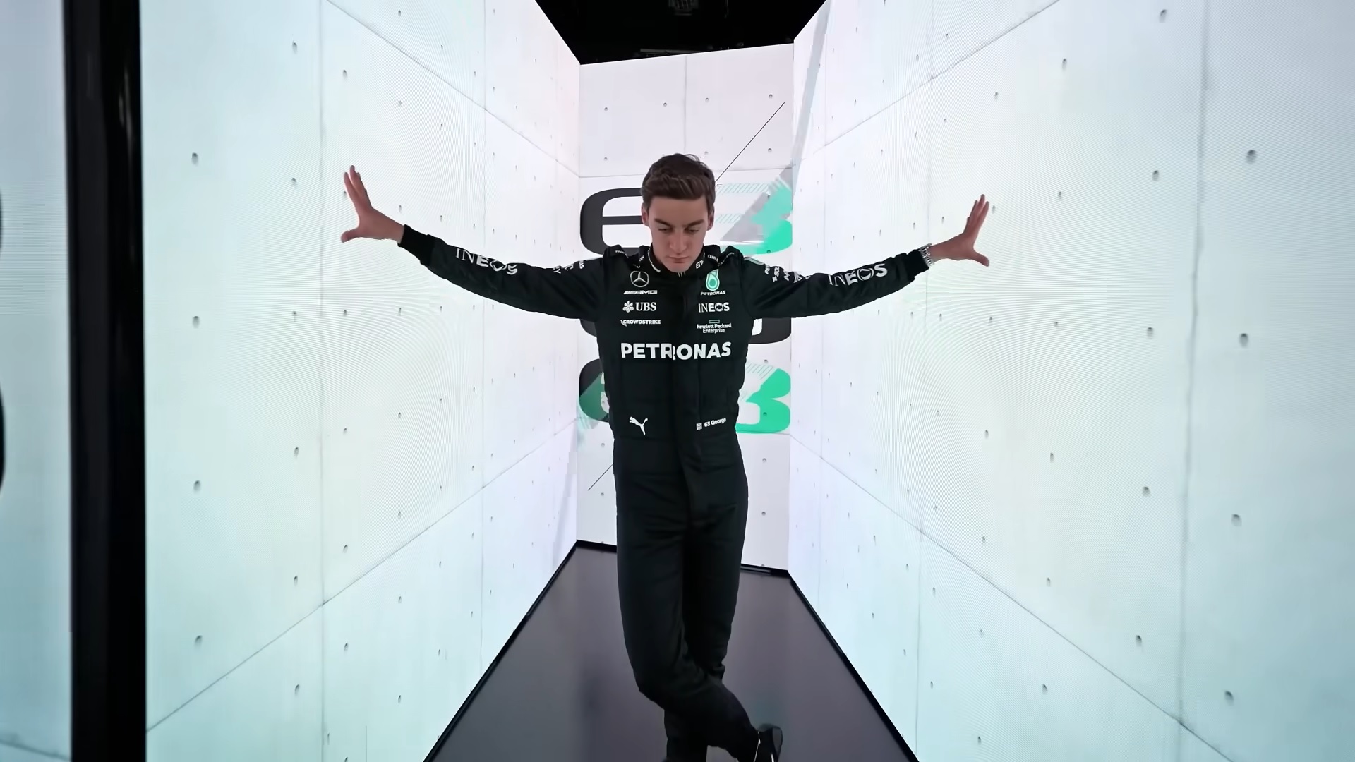 MercedesAMG Makes Memes Out Of Russell’s F1 Pose