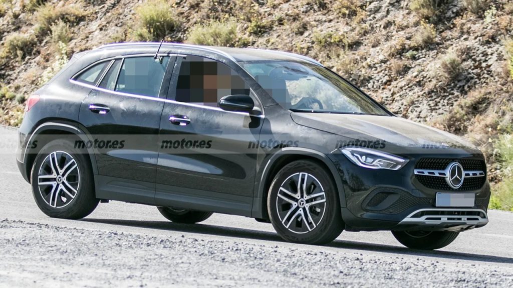 Mercedes-Benz GLA 1
